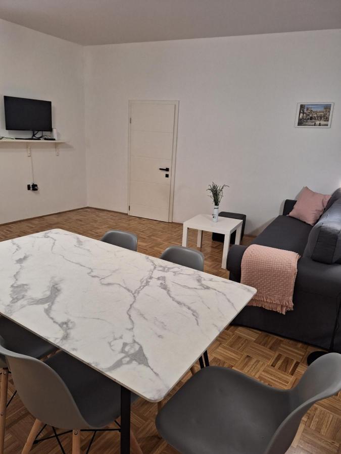 Apartment Kp With Parking Koper Eksteriør bilde